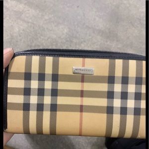 COPY - Burberry wallet